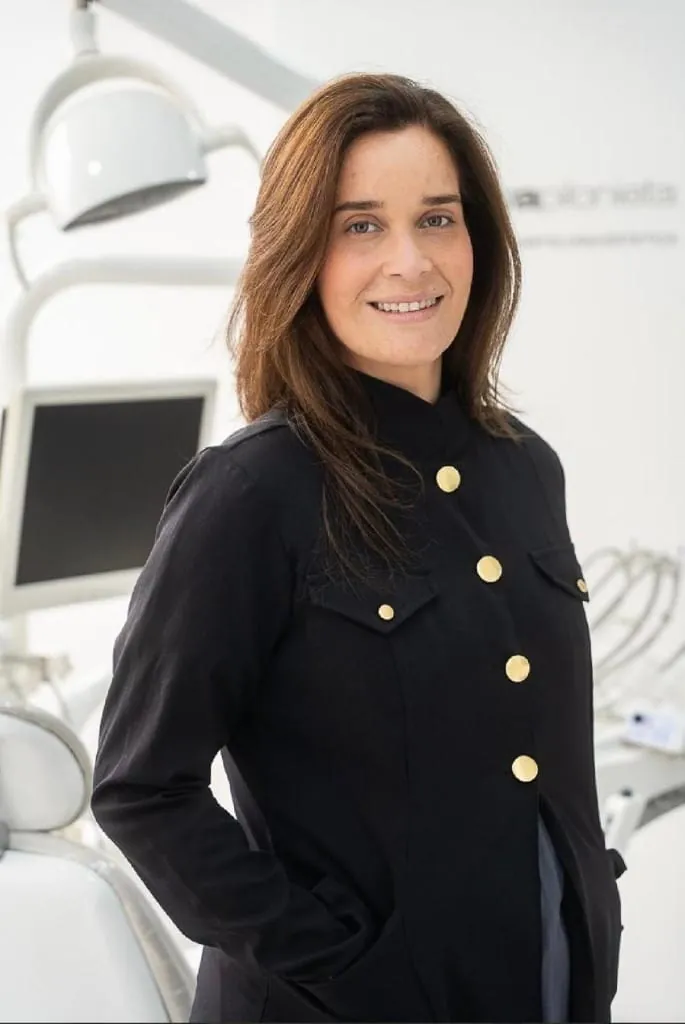 Dra. Andrea Calderón